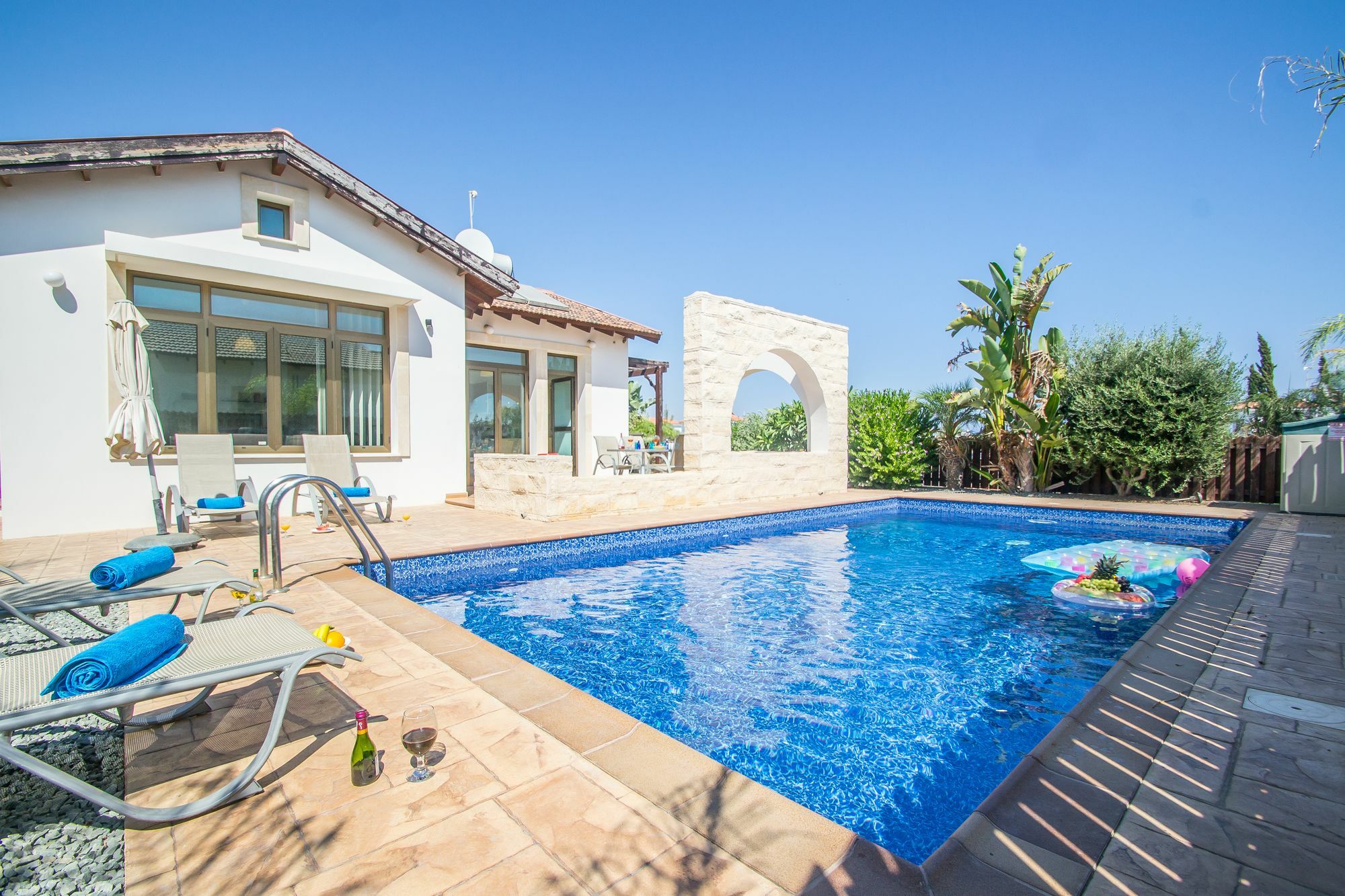 Rada'S Vacation Home Ayia Napa Esterno foto